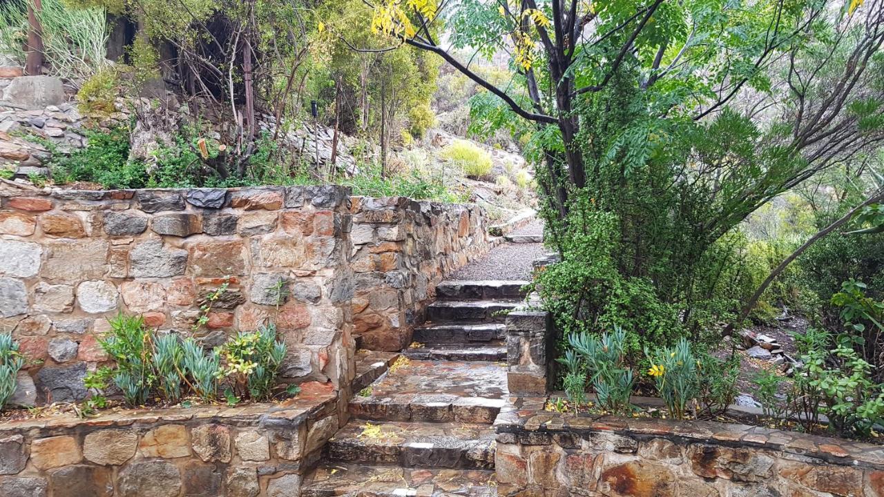 Montagu Little Sanctuary - Hot Spring Access At Reduced Price Apartment ภายนอก รูปภาพ